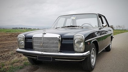 1968 Mercedes 200/8 W115