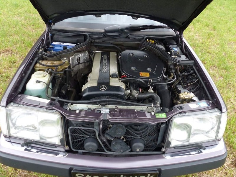 1993 Mercedes 300 - 7