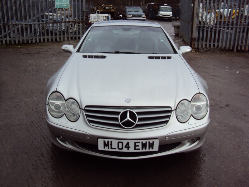 2004 Mercedes SL Class