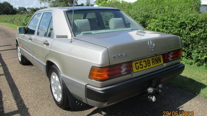 Mercedes 190E Auto, smoke silver, alloys, fully maintained
