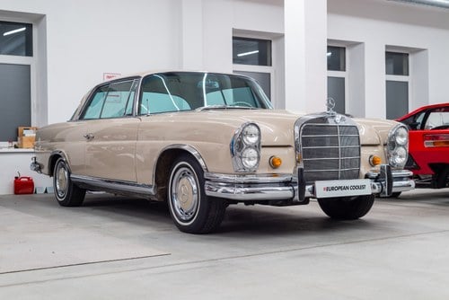 1966 Mercedes Benz 250 SE / Coupe / W111 / Automatic VENDUTO