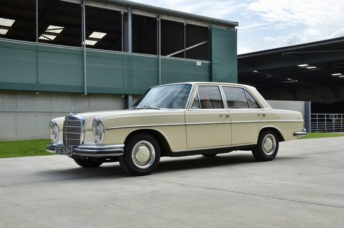 1969 Mercedes W108 - 280 SE Manual Kaufen Bei