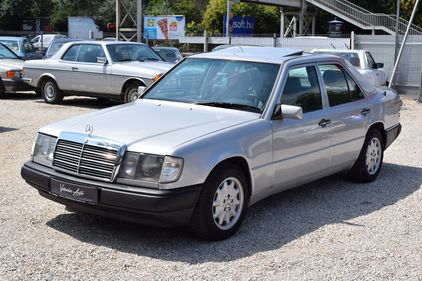 Picture of 1993 Mercedes-Benz W124 300 Turbo Diesel - For Sale