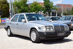 1993 Mercedes 300