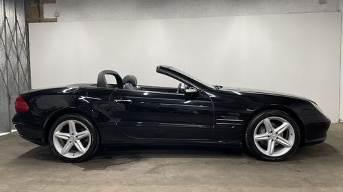 Picture of 2004 Mercedes SL350 Auto Panoramic Glass Vario Roof - For Sale