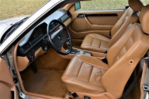 1991 Mercedes 300 - 6
