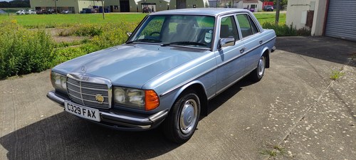 1985 Mercedes 230E Auto. FSH. 97K. 12 Months MOT