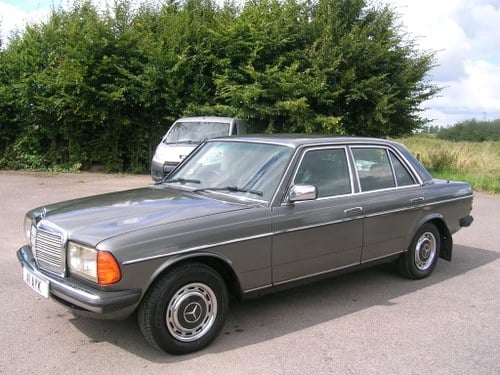 1985 Mercedes Benz 300 D For Sale
