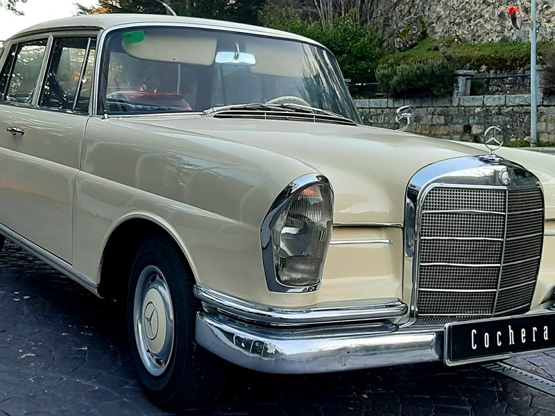 Mercedes-Benz 220SE W111 Finetail. 1965 Original Spanish Car