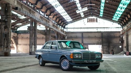 Picture of 1982 Mercedes 250 W123 - For Sale