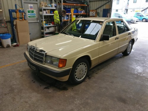 1990 Mercedes 190e
