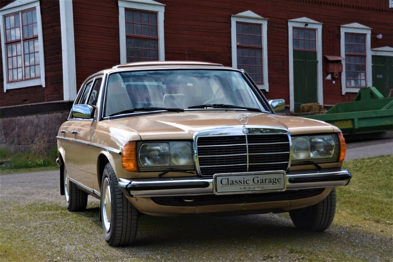 1983 Mercedes 200