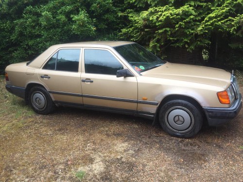 1987 Mercedes 230 E Auto