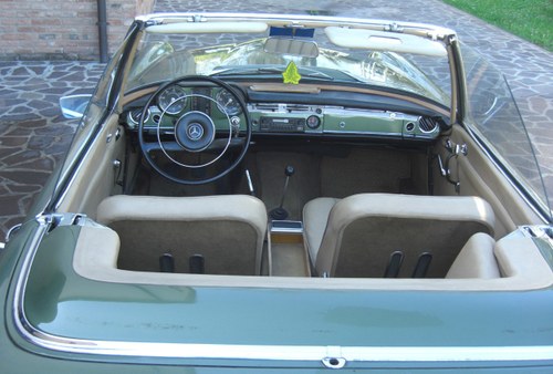 1967 Mercedes 230 - 3