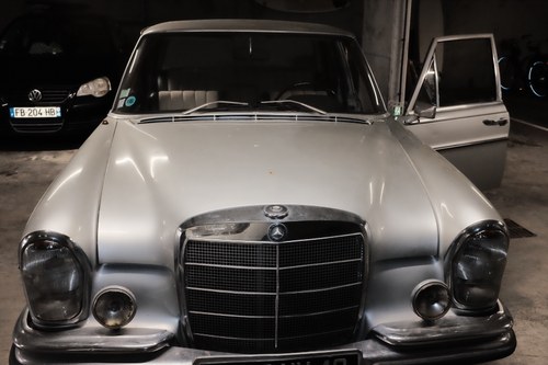 1967 Mercedes 250