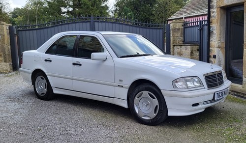 1999 Mercedes C180 Classic Auto
