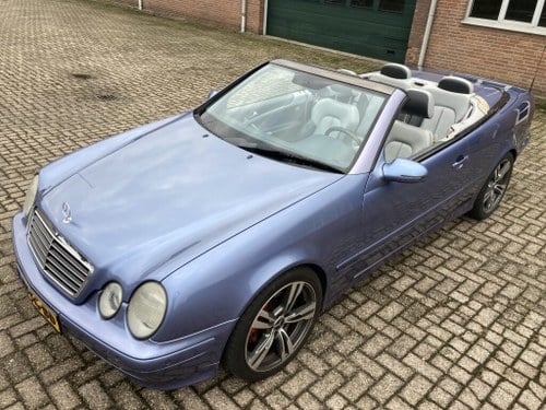 2000 Mercedes CLK 200 convertible SOLD