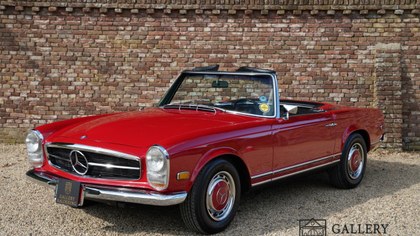 Mercedes-Benz 280 SL Pagode WITH AC Factory airconditioning,