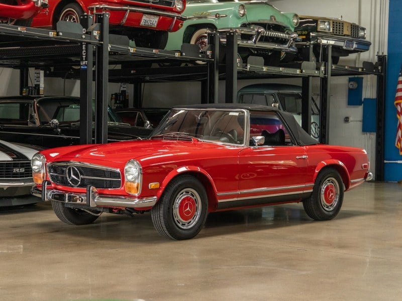 1970 Mercedes 280SL Pagoda restored by marque specialists