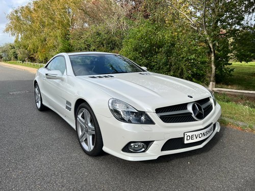 2010 Mercedes Benz SL500 5.5 V8 Convertible ONLY 13000 Miles SOLD