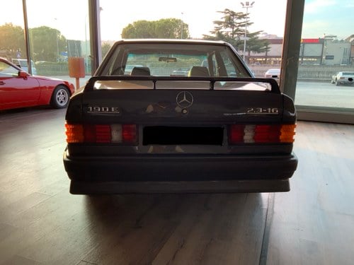 1985 Mercedes 190 - 5