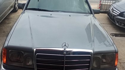 1989 Mercedes E Class