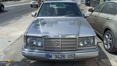 Picture of 1989 Mercedes E Class - For Sale