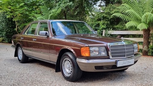 1983 Mercedes-Benz 380SE with only 16,500 & high specification SOLD