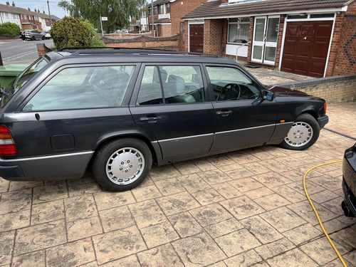 1992 Mercedes 300Te Auto