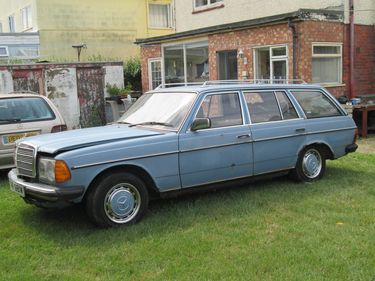Picture of 1981 Mercedes 200 T Auto - For Sale
