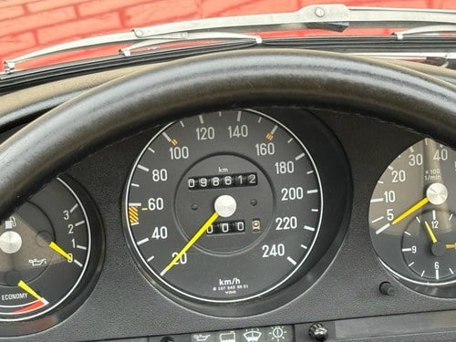 1986 Mercedes SL Class - 5