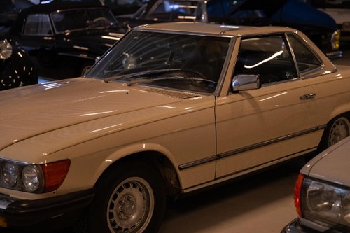 1984 Mercedes SL Class - 5