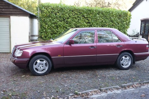 1994 Mercedes E280 Auto