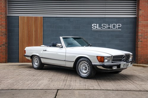 1983 Mercedes Benz R107 280SL White with Blue Leather For Sale