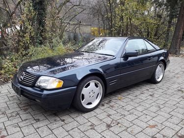 Picture of MB 500 SL R129, perf. condition, orig. 21000 mls, new MOT