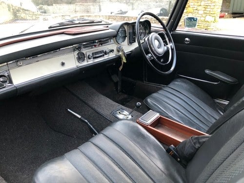 1966 Mercedes SL Class - 5