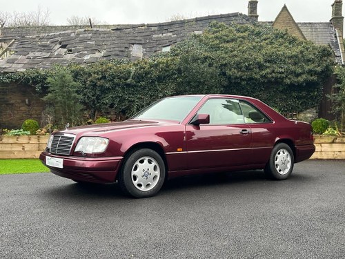 1995 Mercedes E320 Auto