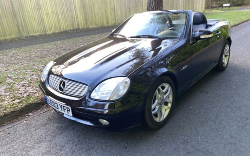 2003 Mercedes SLK Class (picture 1 of 10)