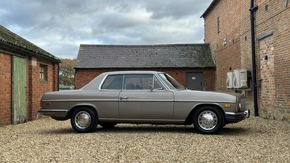 1972 Mercedes Benz 250 Coupe Automatic. Power Steering. LHD.