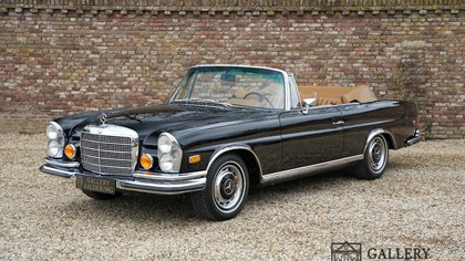 Mercedes-Benz 280SE 3.5 Convertible 111.027 Matching numbers