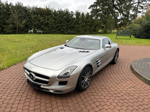 2010 Mercedes SLS Class