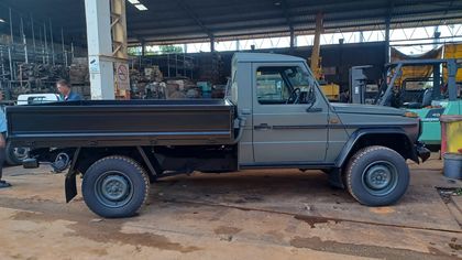 2000 Mercedes G290GD Pickup Truck With New Bucket