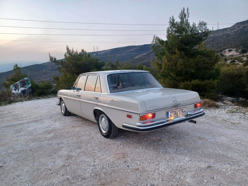 1965 Mercedes 250