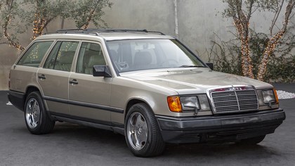 1987 Mercedes-Benz 300TD Wagon