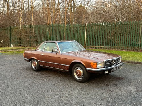 1980 MERCEDES-BENZ W116 R107 350SL - HUGE RECENT EXPENDITURE In vendita