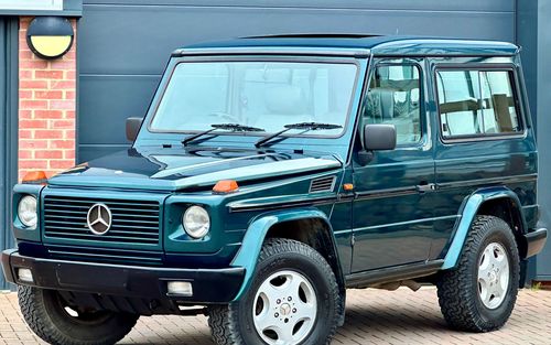 1995 Mercedes G Wagon 3 door Auto W463 RHD Very Rare A/C (picture 1 of 30)