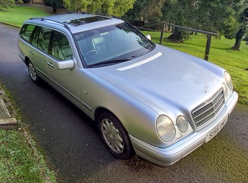1998 Mercedes E300 Elegance Td Auto