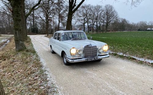 1962 Mercedes W112 300SE Heckflosse Rallycar (picture 1 of 27)
