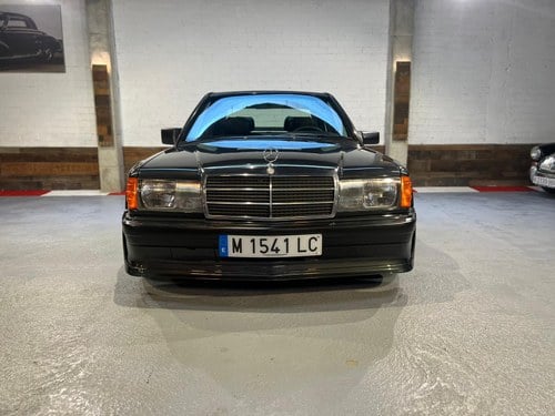 1989 Mercedes 190 - 2