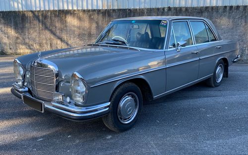 RHD Mercedes-Benz 280S (W108) (picture 1 of 15)